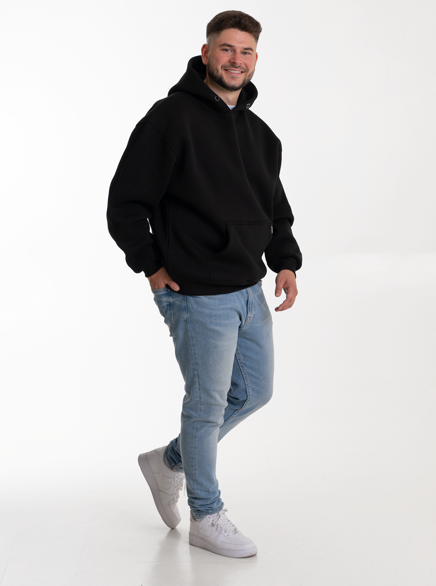 Heavy Hoodie "Schwarz" 320GSM