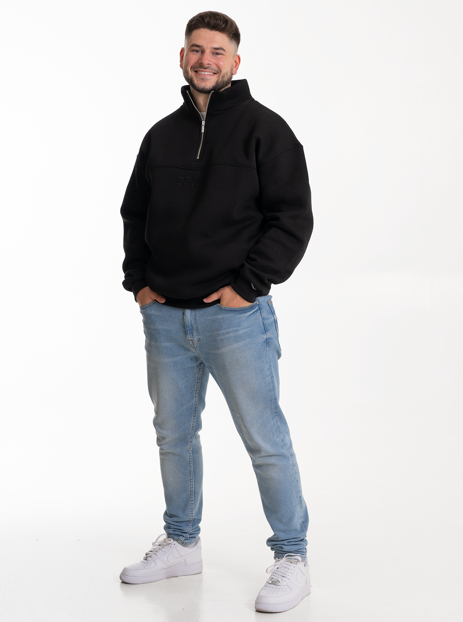 Heavy Halfzip “Schwarz" 320GSM